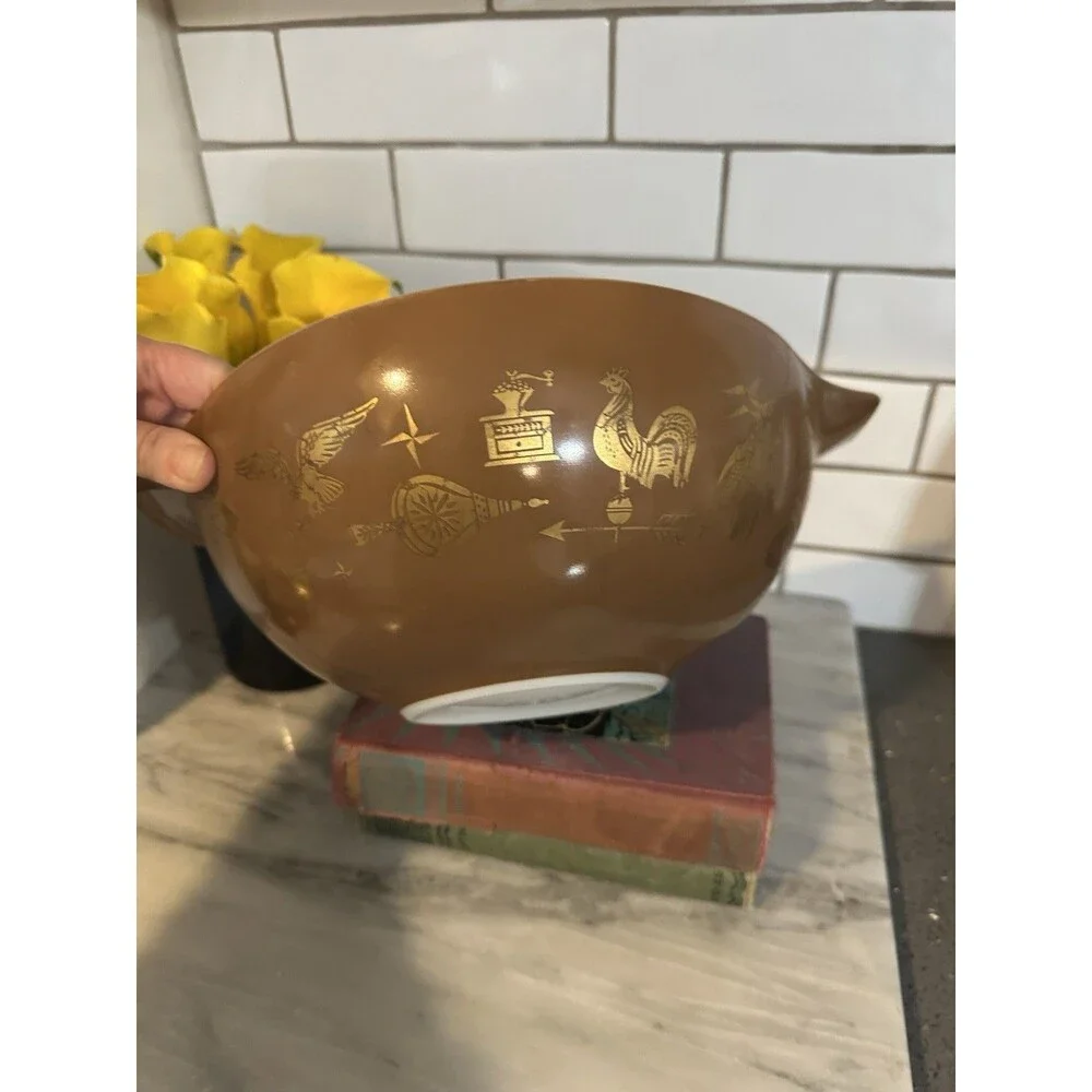 Pyrex vintage early